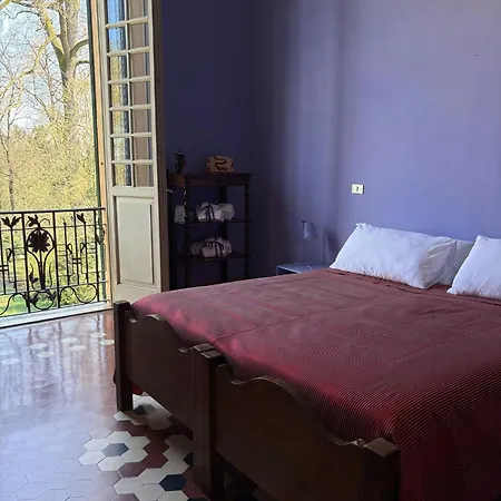 Dimora Pani E Tulipani Maison d'hôtes Modène